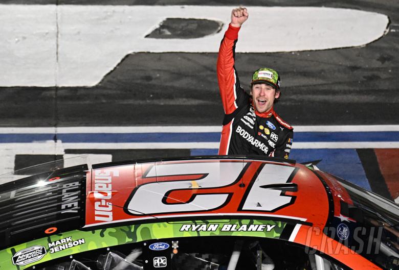 NASCAR: Hasil Lengkap Coca-Cola 600 di Charlotte